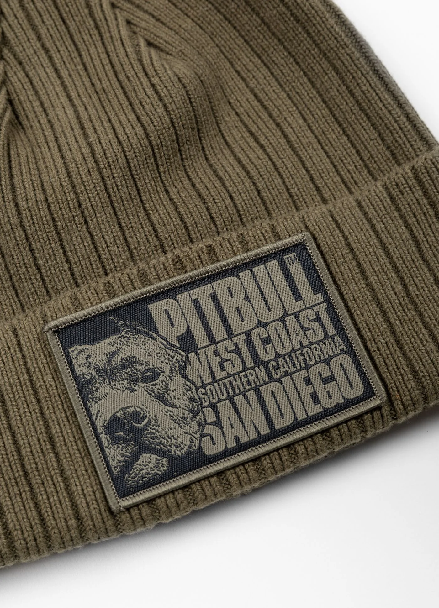 pit-bull-czapka-zimowa-silvas-blood-dog_8_7118aee3-ef7e-4ce9-b165-10bc32e4f889